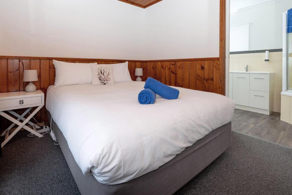 Kitty'S Cottages - Managed By Big4 Strahan Holiday Retreat Exteriér fotografie