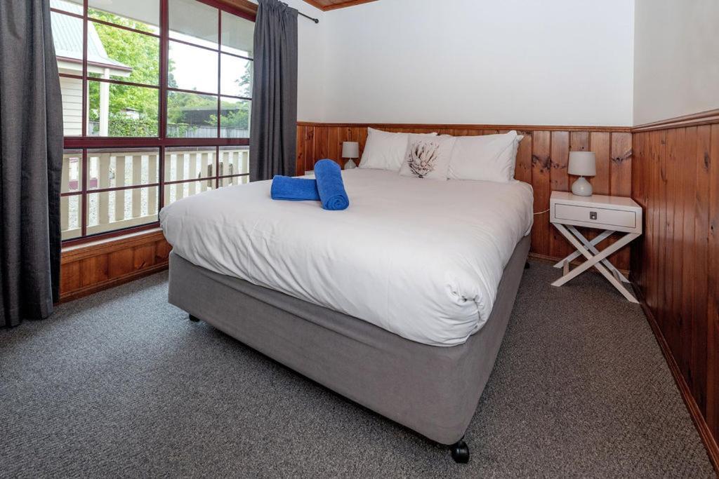 Kitty'S Cottages - Managed By Big4 Strahan Holiday Retreat Exteriér fotografie