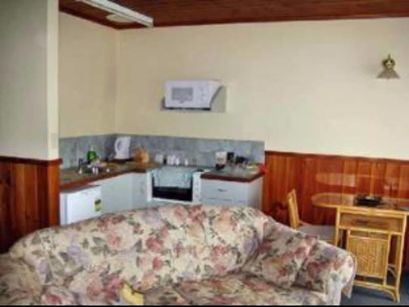Kitty'S Cottages - Managed By Big4 Strahan Holiday Retreat Exteriér fotografie
